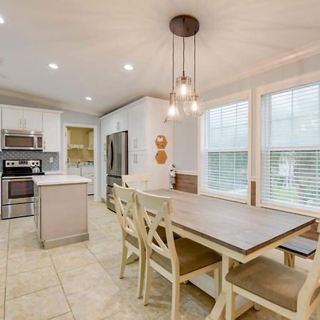 Loggerhead Lagoon - Modern Waterfront Home Pirates Cove Exterior photo